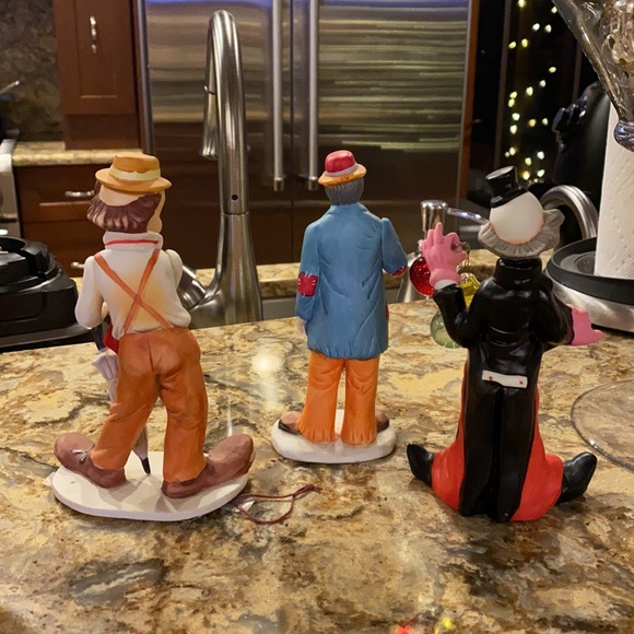 Vintage Clowns, Flambro Emmett Kelly Jr Hobo, Arnart with Umbrella Lot - Picture 2 of 12